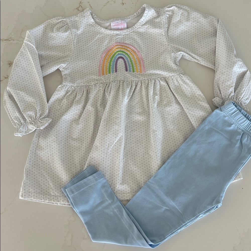 Kept Promise Appliqué Legging Set